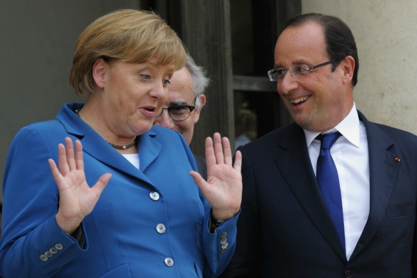 Angela Merkel veut une union budgétaire avant de penser à la mutualisation de la dette